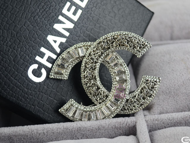 Spilla Chanel Modello 318